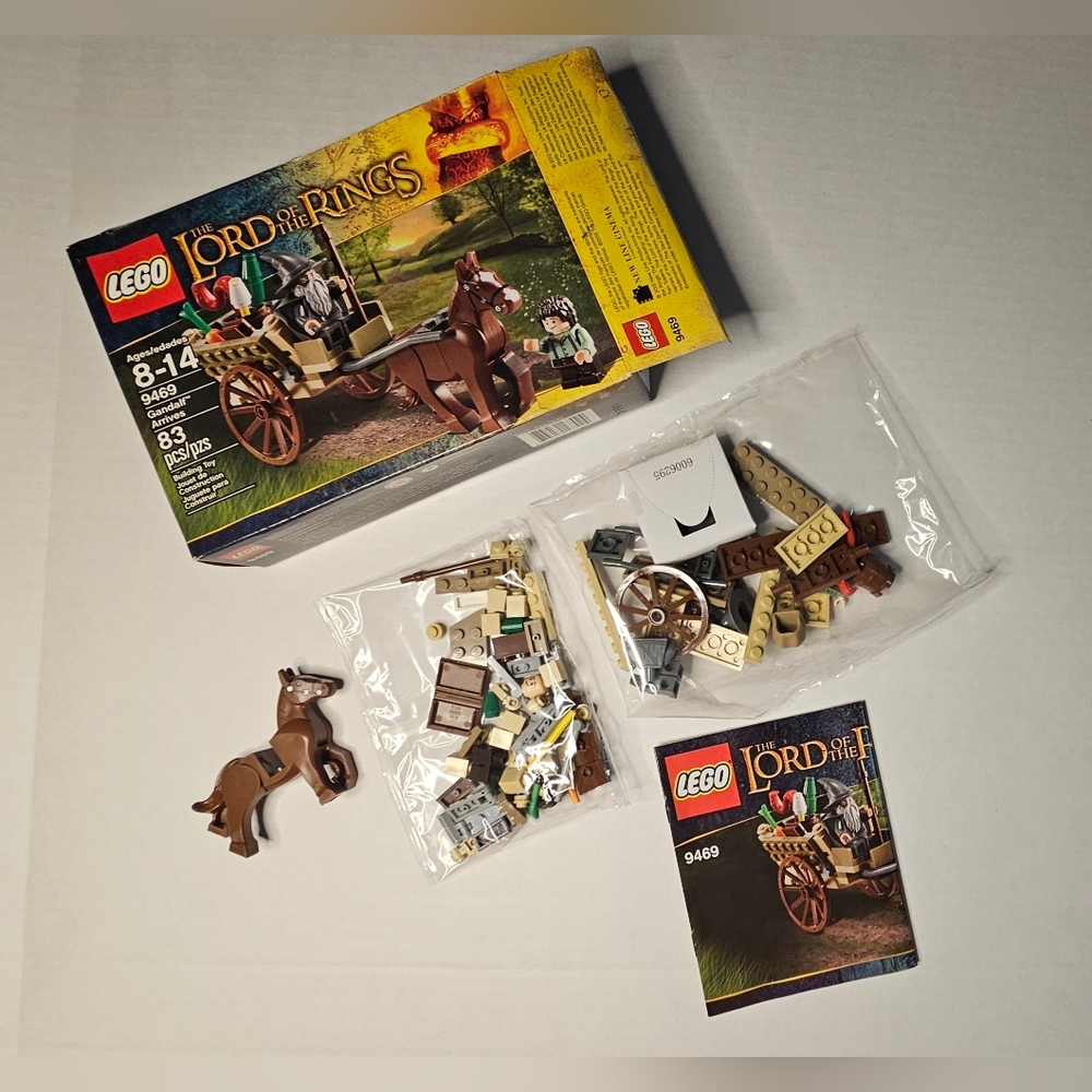 [LEGO] FINAL PRICE **RARE COLLECTIBLE** LOTR 9469 Gandalf Arrives - NEW In Box - Picture 8 of 14